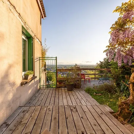 Holiday home La Maison Perchee Thiers